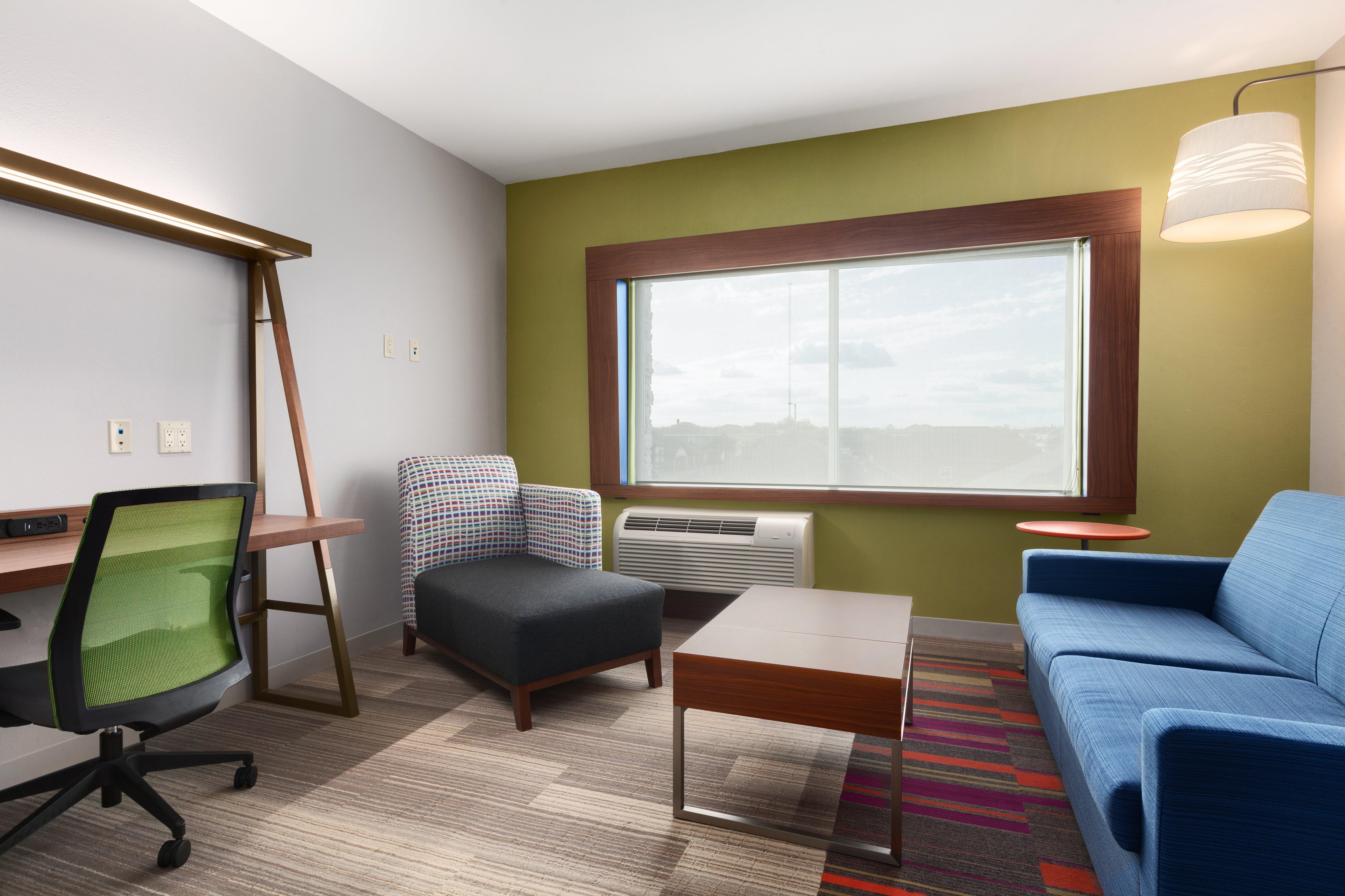 Holiday Inn Express & Suites Edinburg- Mcallen Area By Ihg Dış mekan fotoğraf